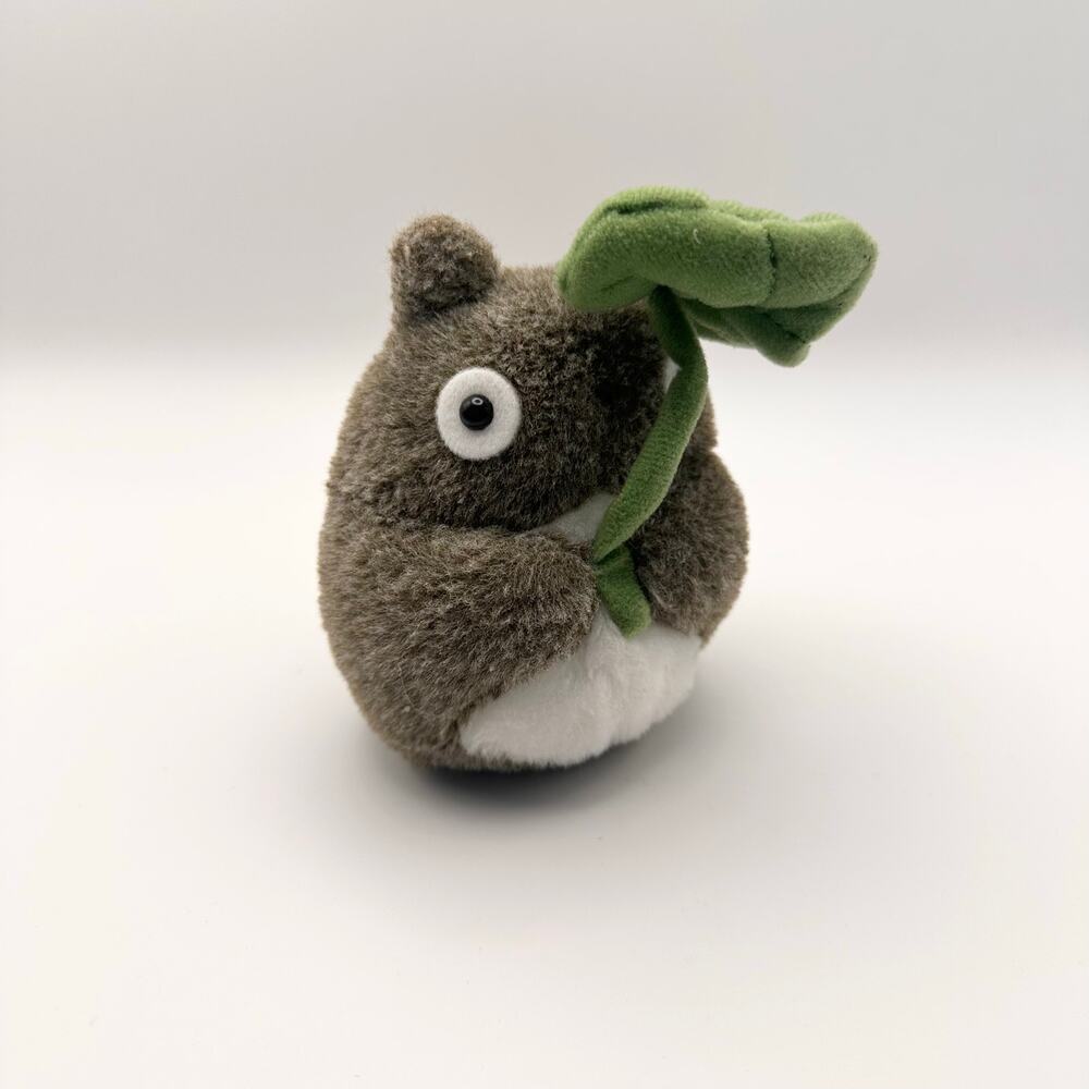 My Neighbor Totoro Beanbug Fluffy With Leaf Studio Ghibli Sun Arrow 6" Tall Vtg